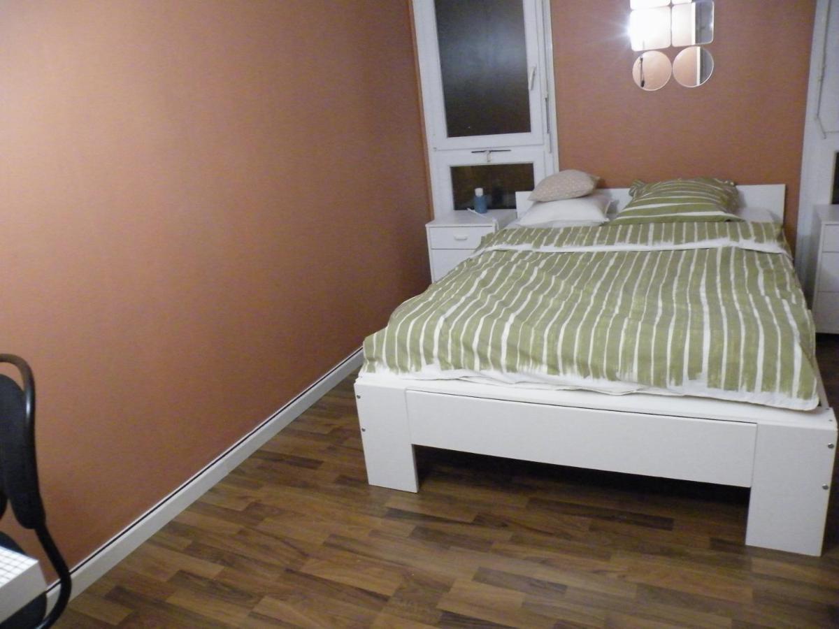 Le Mée-sur-Seine Appartement F3 -Plaisir Moins Cher - Jusqu'A 8Personnes מראה חיצוני תמונה