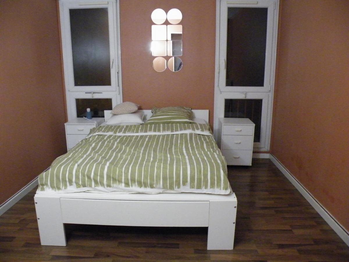Le Mée-sur-Seine Appartement F3 -Plaisir Moins Cher - Jusqu'A 8Personnes מראה חיצוני תמונה